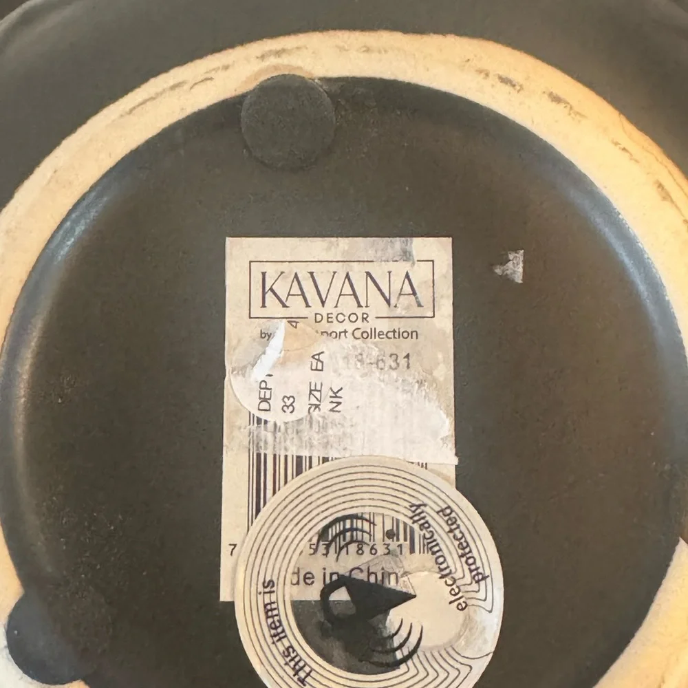 Modern Black Diamond Pattern Vase - Picture 4 of 4